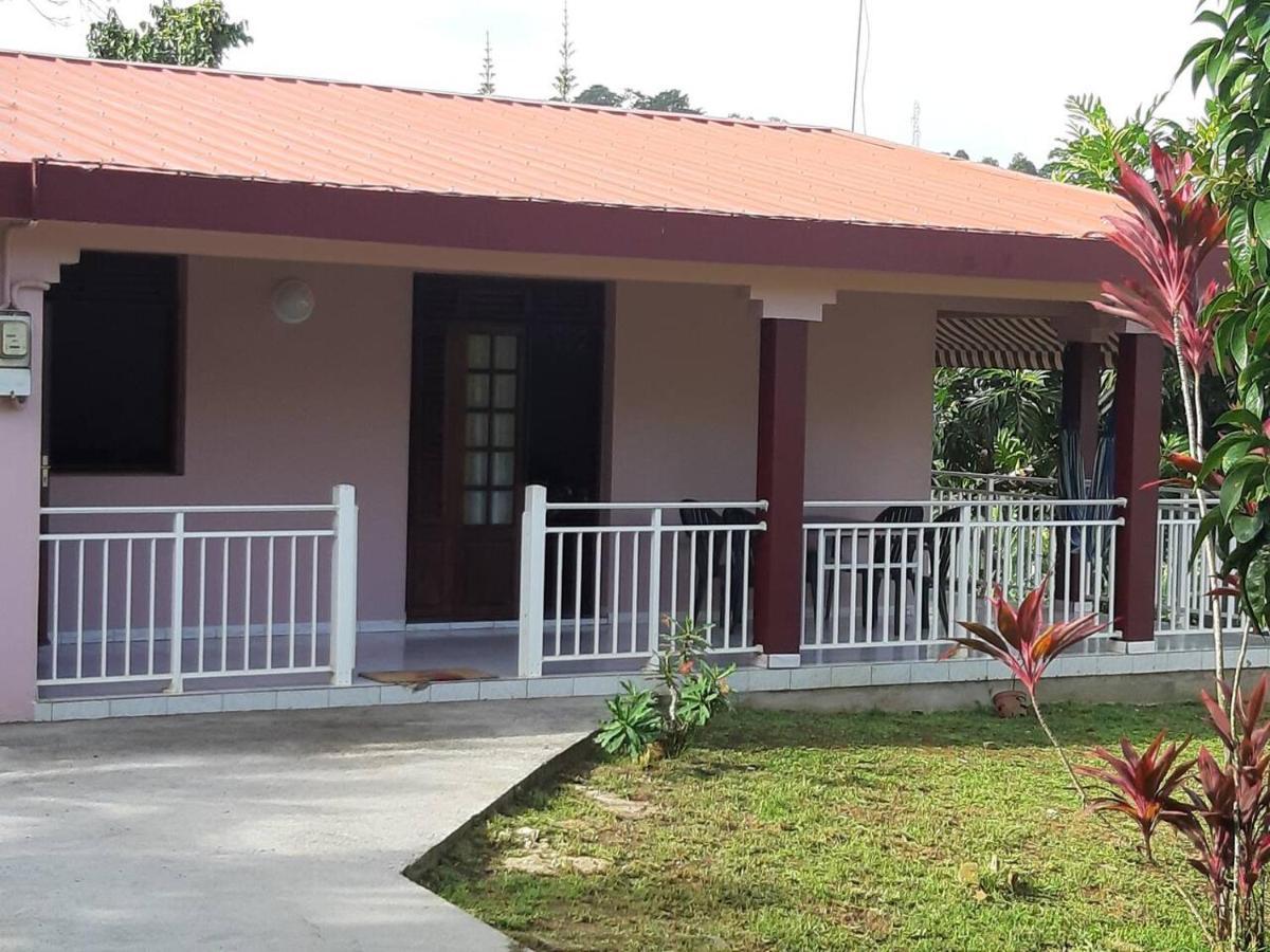 Le Petit Robert Maison F3 Plein Pied Le Robert Luaran gambar