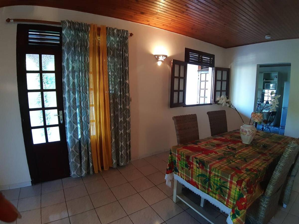 Le Petit Robert Maison F3 Plein Pied Le Robert Luaran gambar